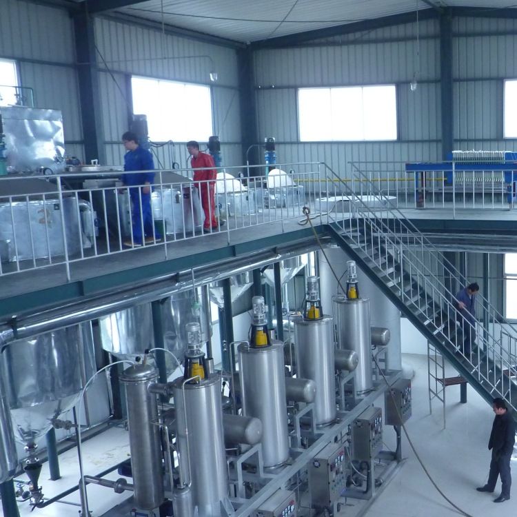 八角葷香油亞臨界低溫萃取設備工藝如何？低溫萃取優(yōu)勢是什么？